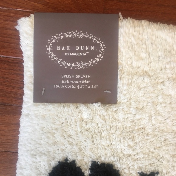 SALE 🎉NWT Rae Dunn SPLISH SPLASH Bath Mat 🛀 - Picture 2 of 4